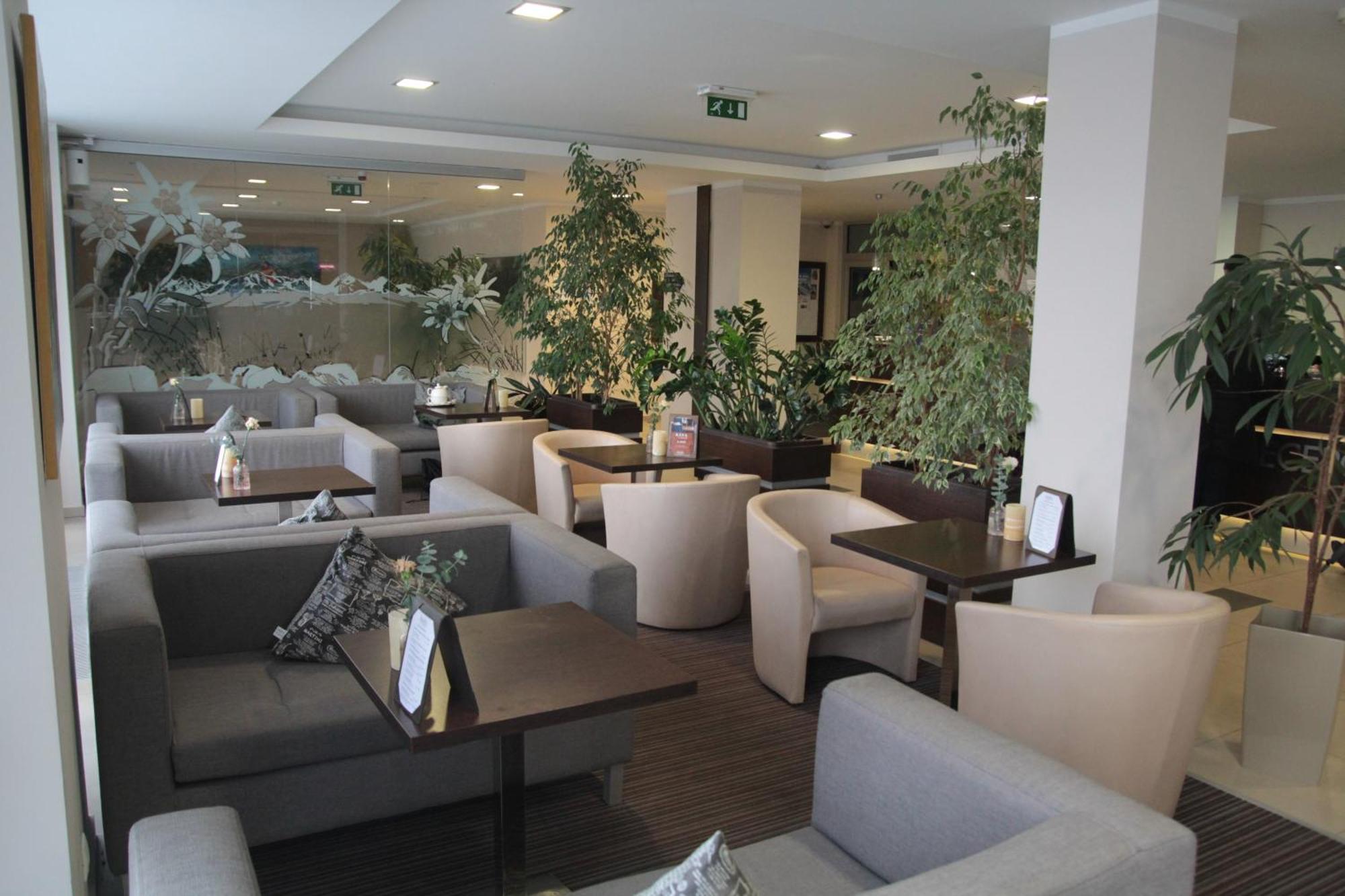 Apartman Ve Vysokych Tatrach Strbske Pleso ภายนอก รูปภาพ