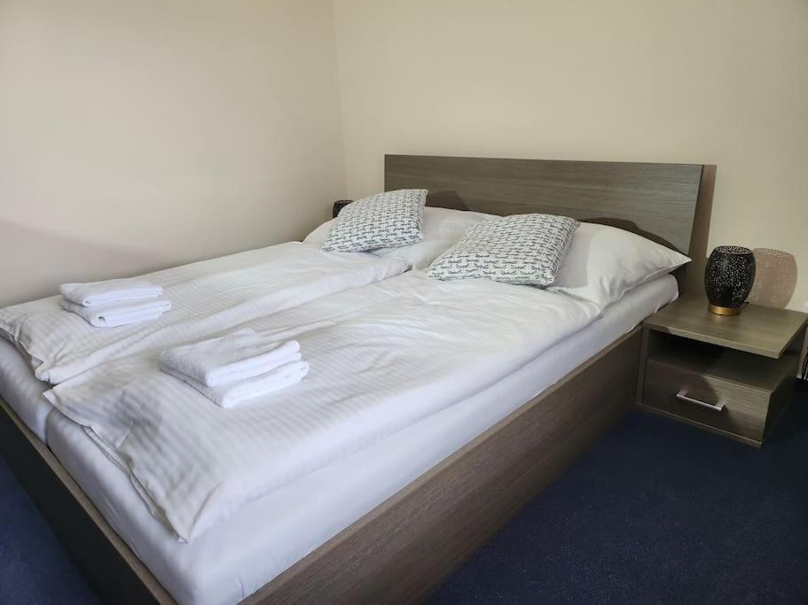 Apartman Ve Vysokych Tatrach Strbske Pleso ภายนอก รูปภาพ